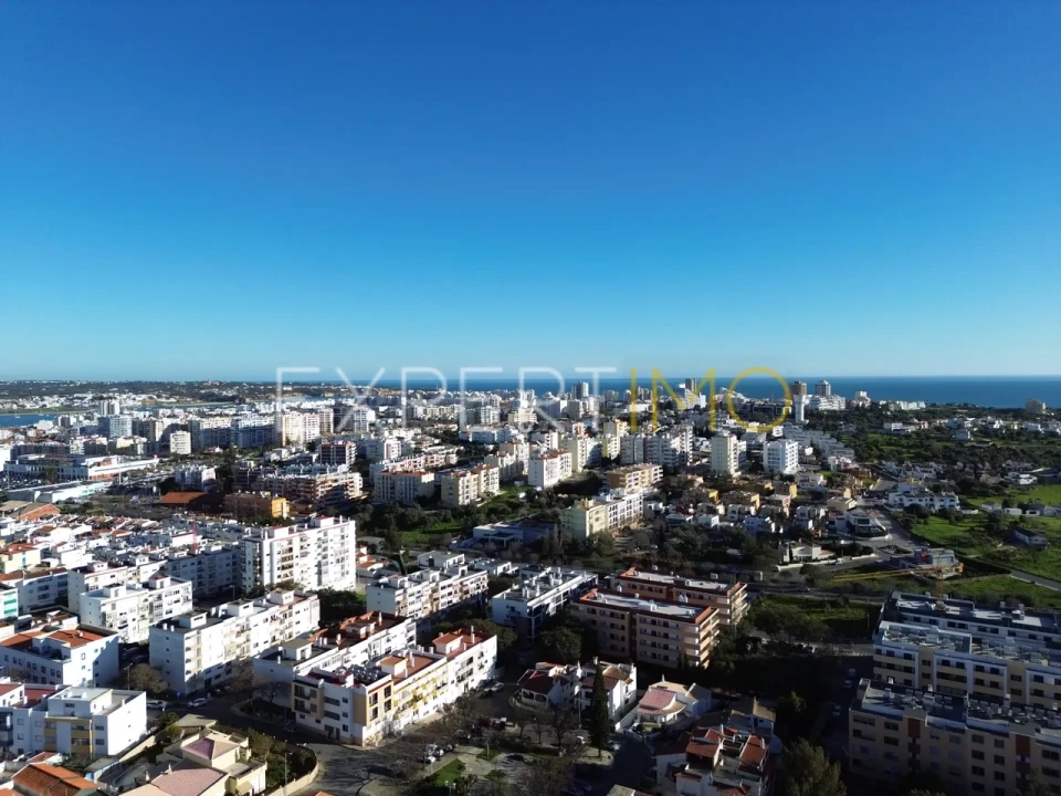 Apartamento T2 para Venda em Portimão Foto 52
