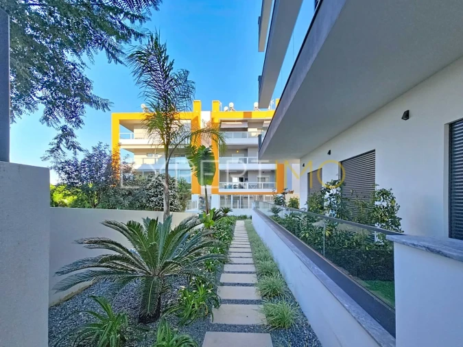 Apartamento T2 para Venda em Portimão Foto 1