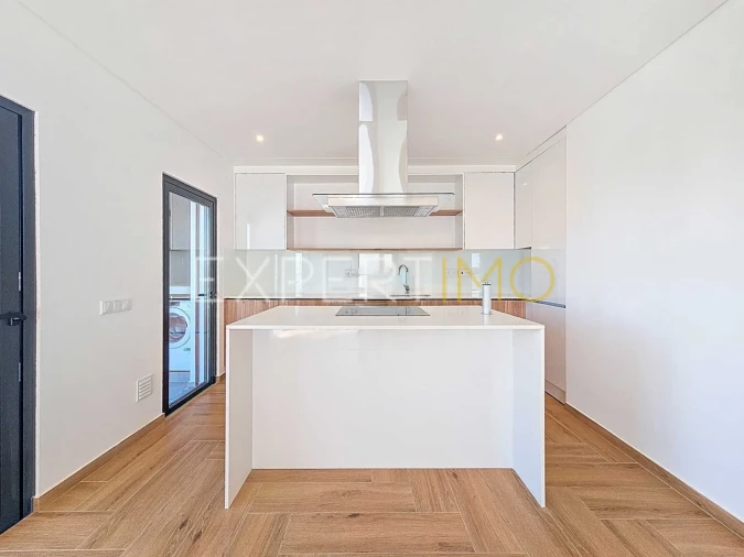 Apartamento T2 para Venda em Portimão Foto 10