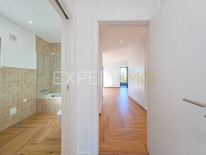 Apartamento T2 para Venda em Portimão Foto 27