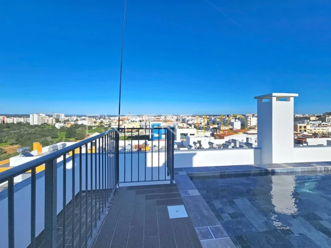 Apartamento T2 para Venda em Portimão Foto 34