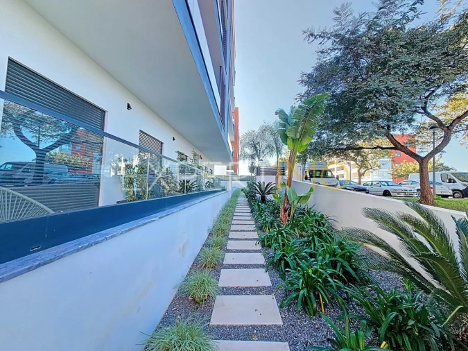 Apartamento T2 para Venda em Portimão Foto 46