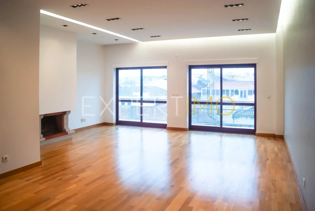 Apartamento T3 para Venda em Pombal Foto 2