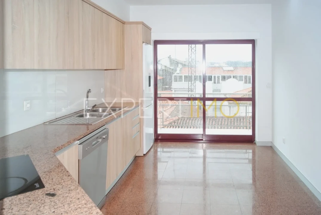 Apartamento T3 para Venda em Pombal Foto 11