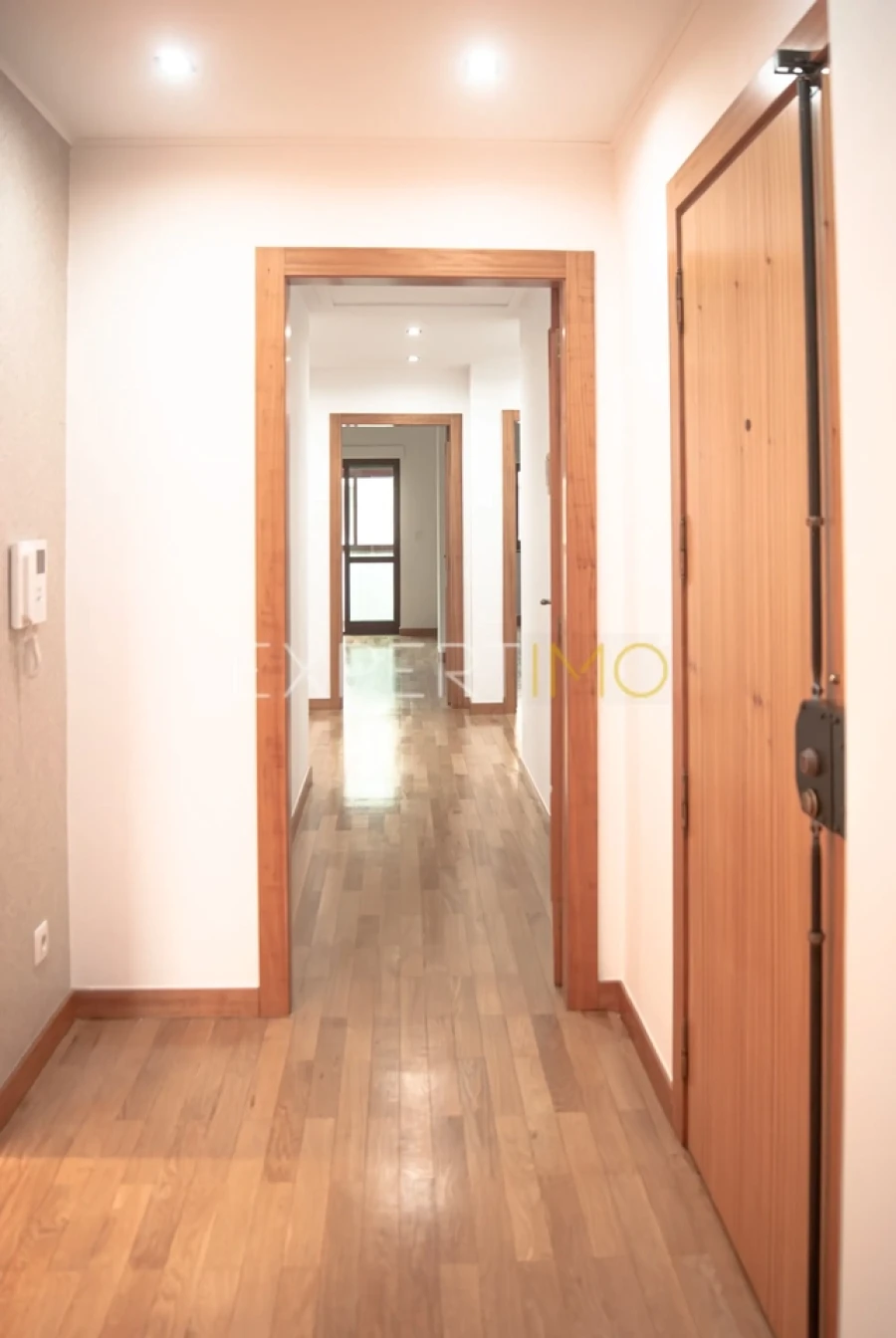 Apartamento T3 para Venda em Pombal Foto 15