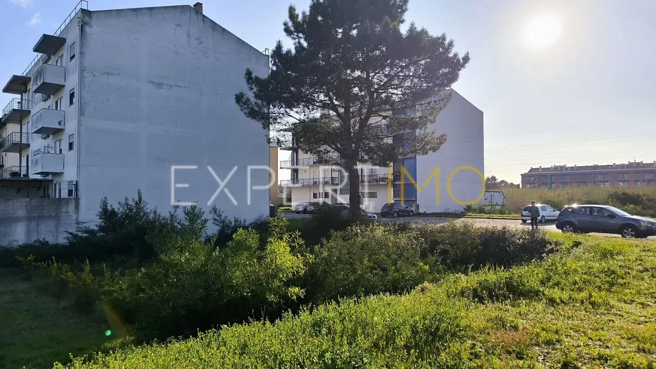 Terreno para Venda em Marinha Grande Foto 11