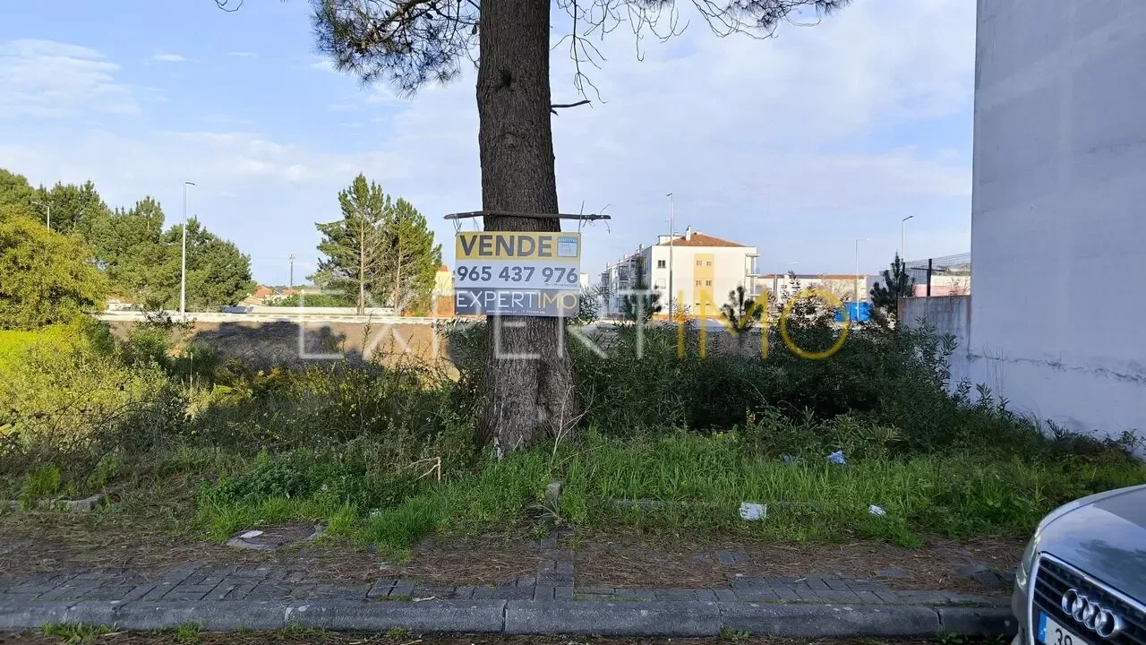 Terreno para Venda em Marinha Grande Foto 2