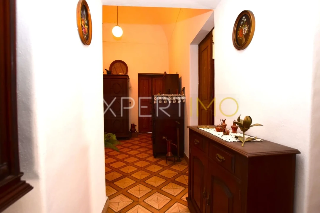 Prédio para Venda em Redondo Foto 1