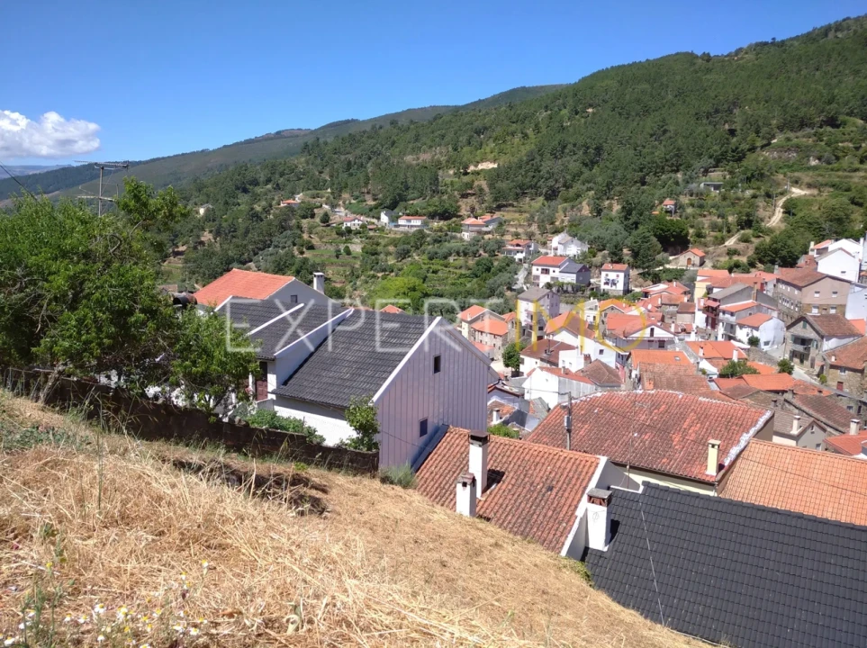 Terreno para Venda em Famalicão Foto 2