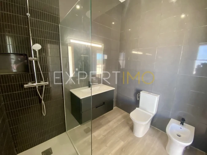 Moradia T3 para Venda em São Brás de Alportel Foto 28