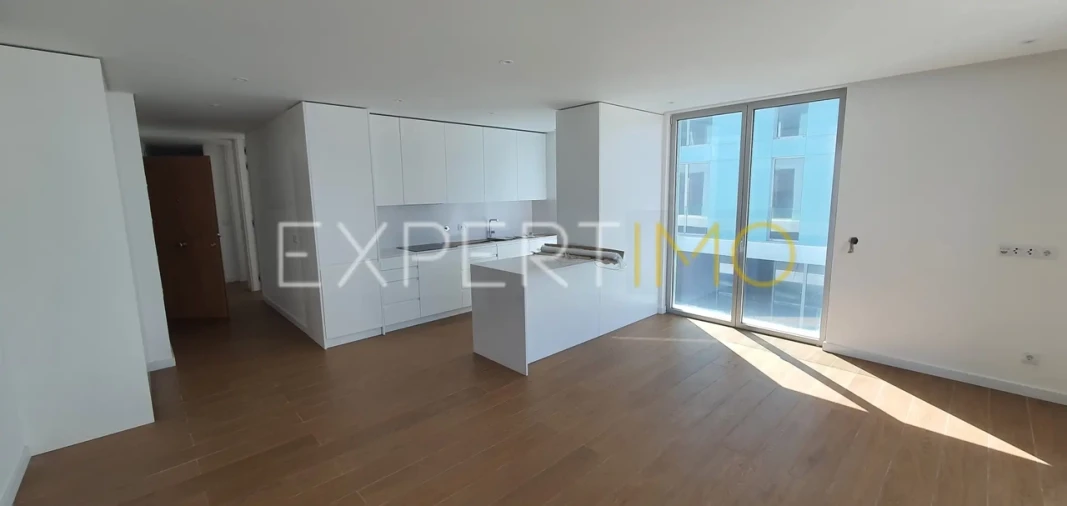 Apartamento T3 para Venda em São Martinho do Porto Foto 17