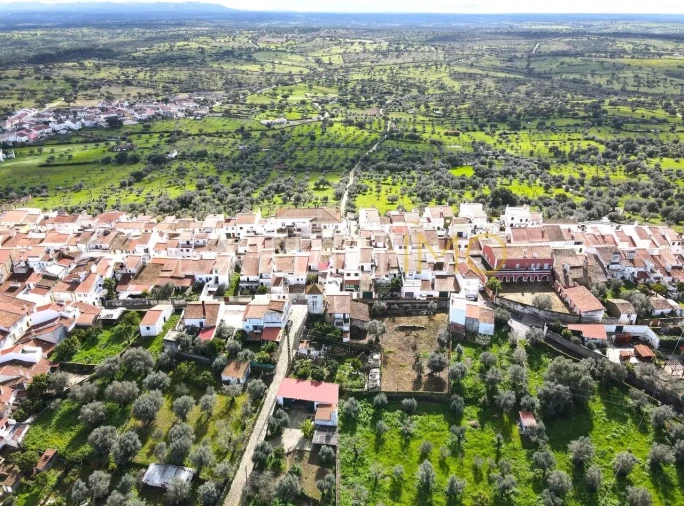 Moradia T2 para Venda em Montalvão Foto 3