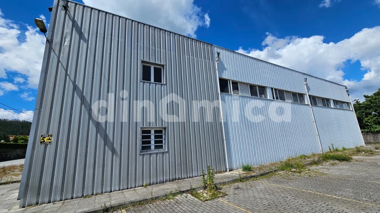 Armazém para Arrendamento em Joane Foto 2