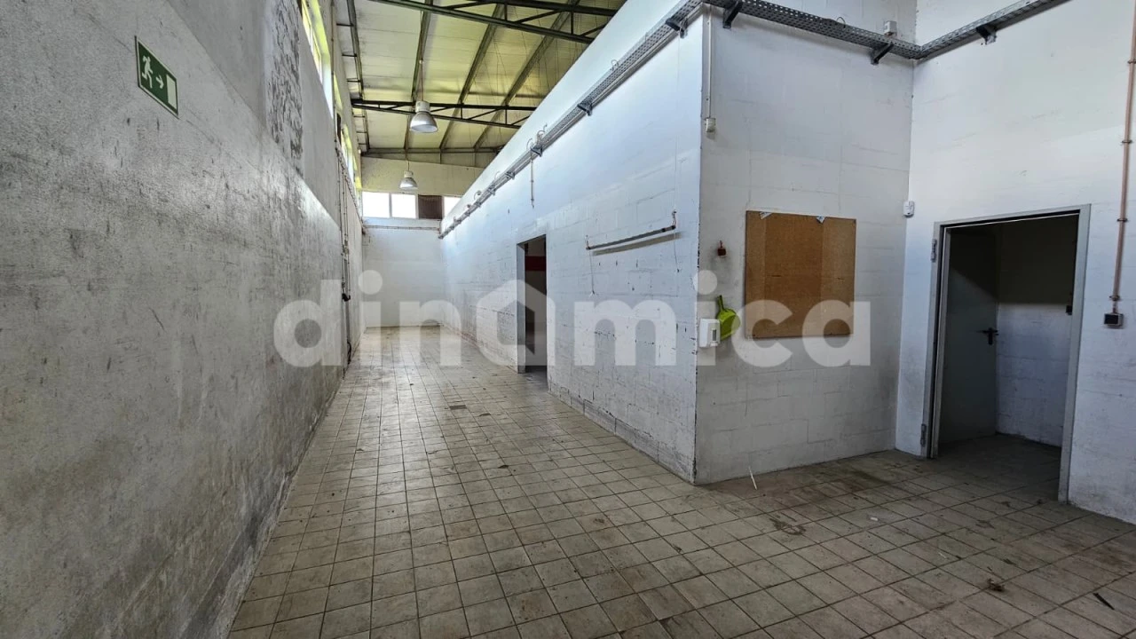 Armazém para Arrendamento em Joane Foto 21