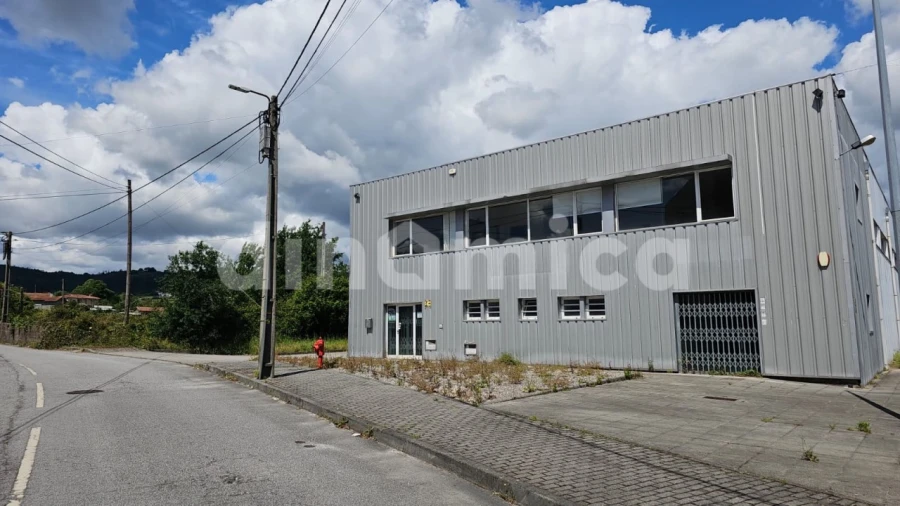 Armazém para Arrendamento em Joane Foto 3