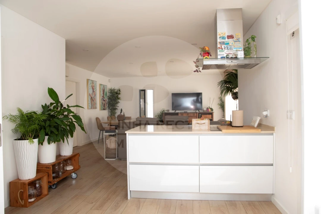 Moradia T3 para Venda em Charneca de Caparica e Sobreda Foto 3