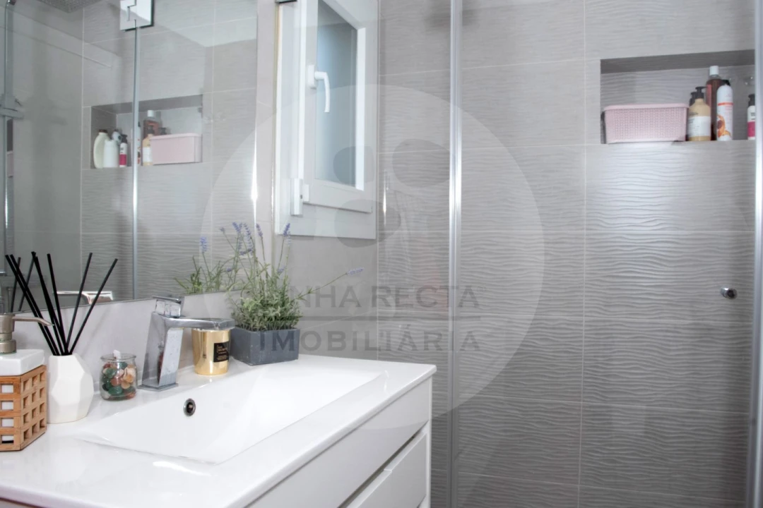 Moradia T3 para Venda em Charneca de Caparica e Sobreda Foto 13