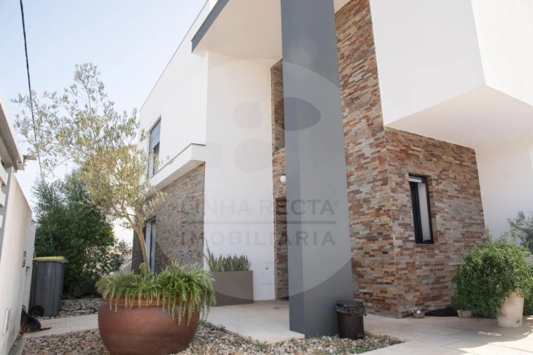 Moradia T3 para Venda em Charneca de Caparica e Sobreda Foto 41