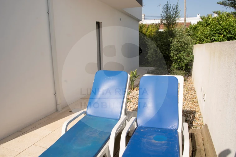 Moradia T3 para Venda em Charneca de Caparica e Sobreda Foto 46