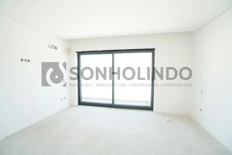 Moradia T3 para Venda em Cidade da Maia Foto 15