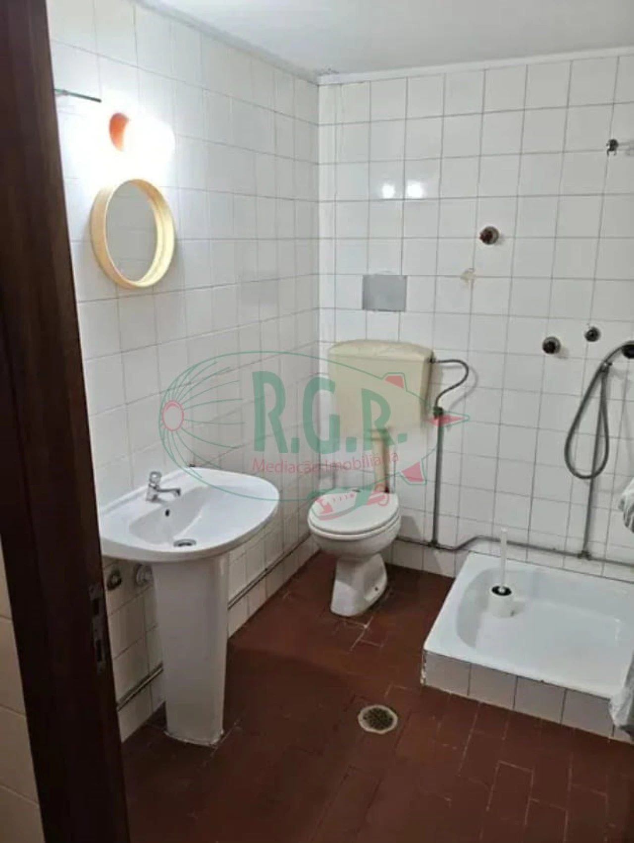 Loja para Arrendamento em Gondomar (São Cosme), Valbom e Jovim Foto 10