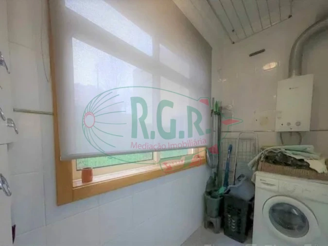 Apartamento T2 para Arrendamento em Fânzeres e São Pedro da Cova Foto 10