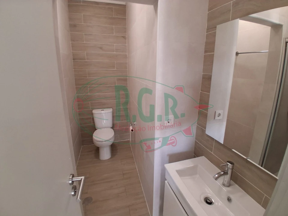 Moradia T3 para Venda em Gondomar (São Cosme), Valbom e Jovim Foto 16