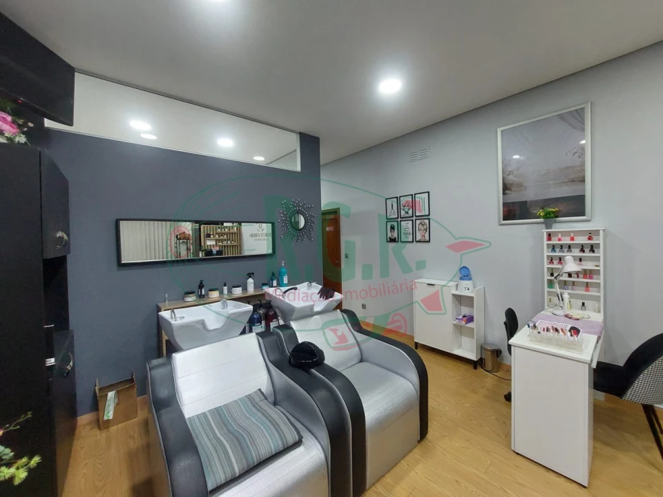 Negócio para Arrendamento em Fânzeres e São Pedro da Cova Foto 6