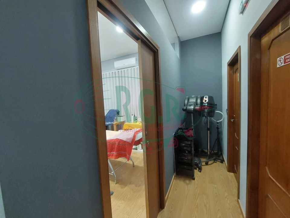 Negócio para Arrendamento em Fânzeres e São Pedro da Cova Foto 9