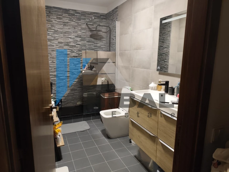 Apartamento T2 para Venda em Mafamude e Vilar do Paraíso Foto 5