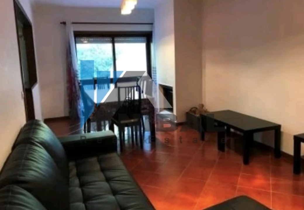 Apartamento T2 para Venda em Mafamude e Vilar do Paraíso Foto 1