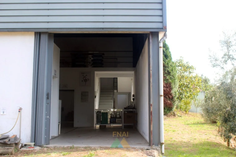 Armazém para Venda em Ossela Foto 2