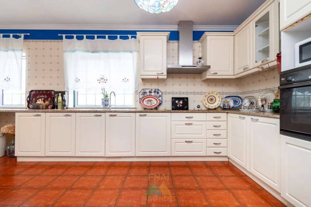 Moradia T5 para Venda em Ribeira Foto 16