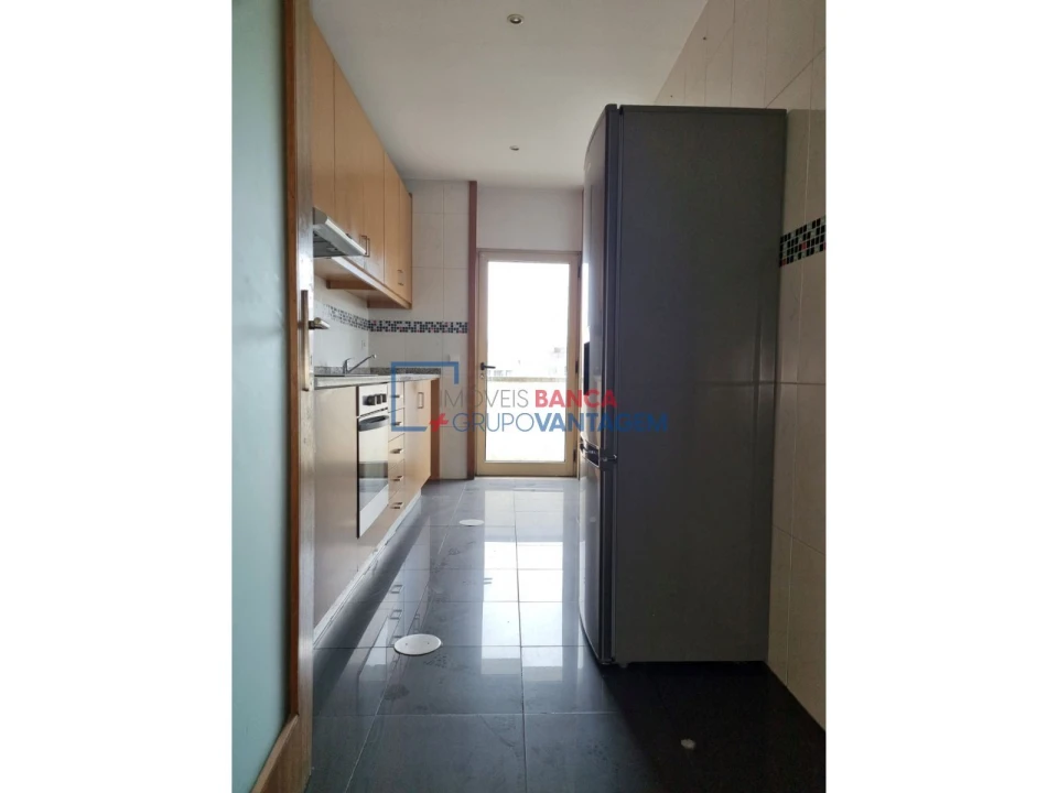 Apartamento T3 para Venda em Rio Tinto Foto 6