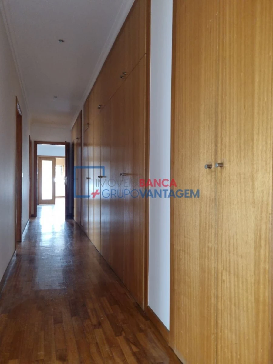 Apartamento T3 para Venda em Rio Tinto Foto 12