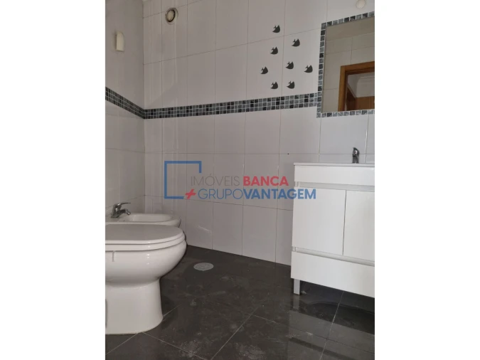 Apartamento T3 para Venda em Rio Tinto Foto 13