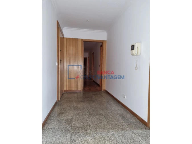 Apartamento T3 para Venda em Rio Tinto Foto 14