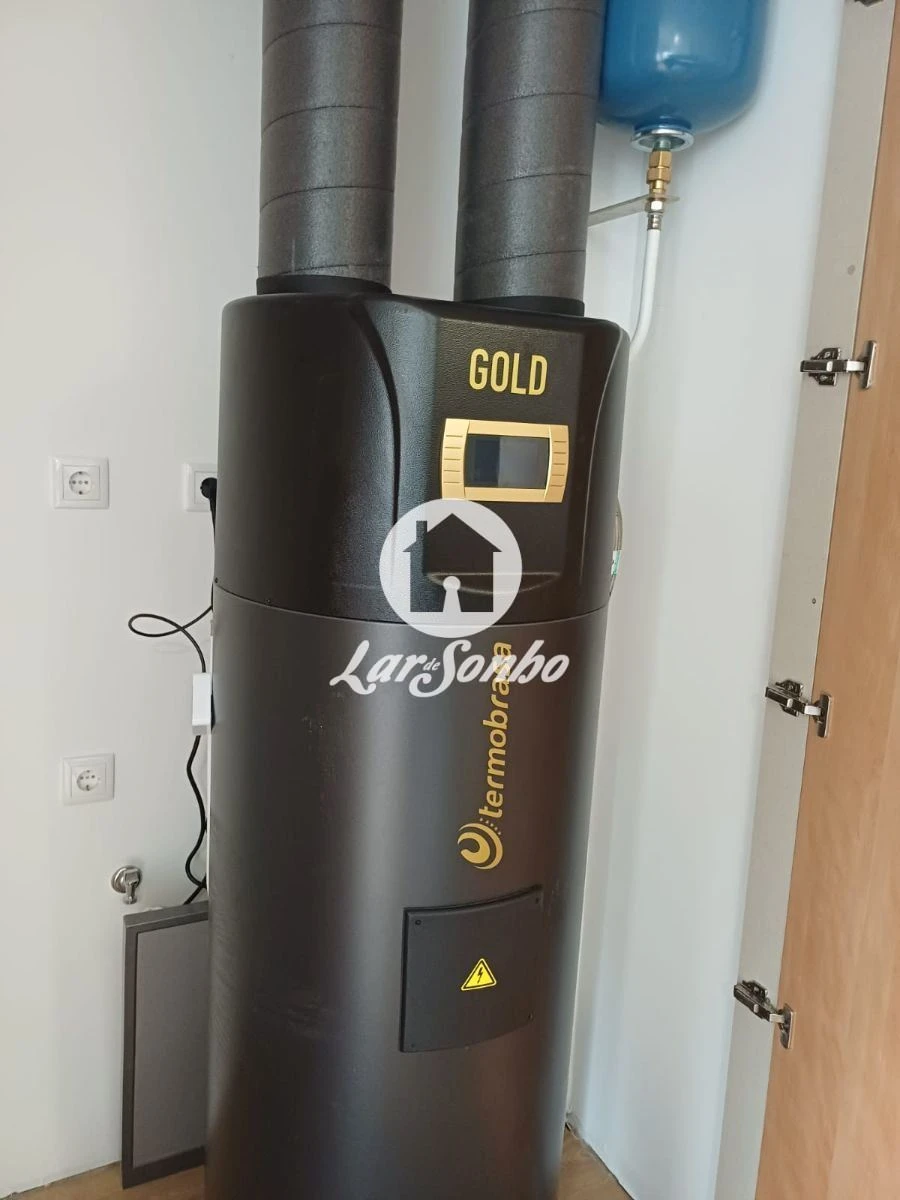 Apartamento T2 para Venda em Balugães Foto 14