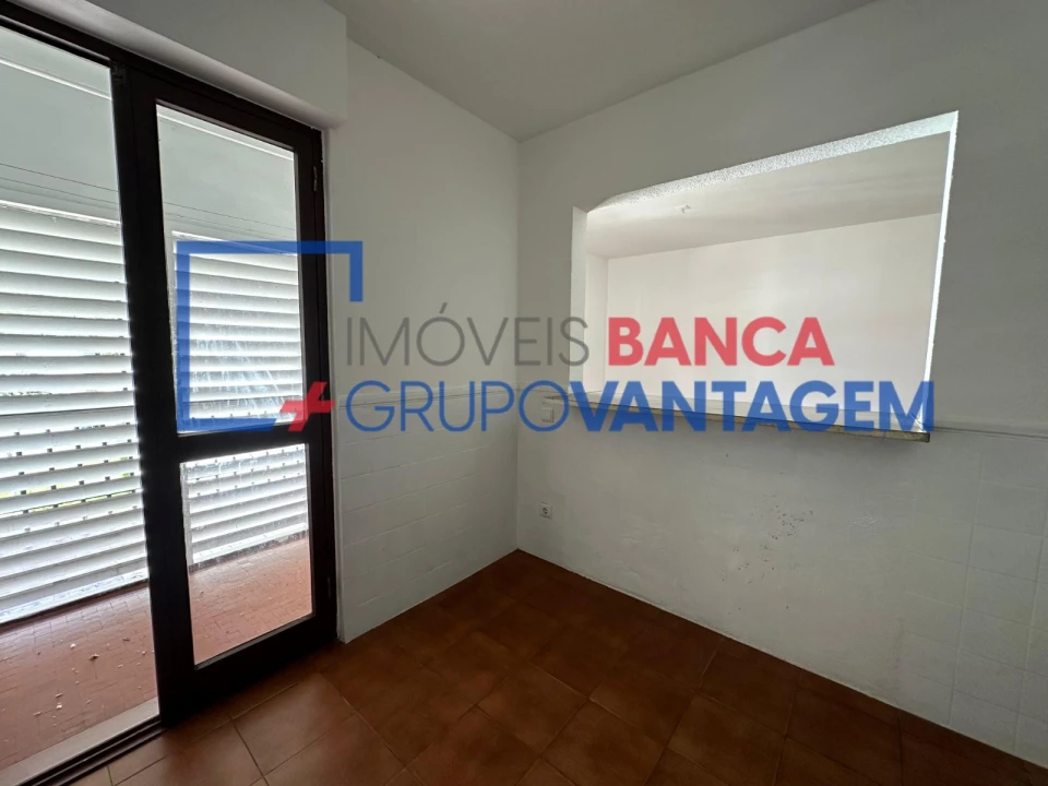 Apartamento T3 para Venda em Corroios Foto 3