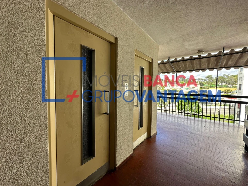 Apartamento T3 para Venda em Corroios Foto 18