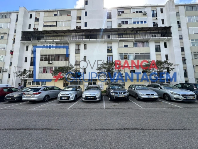 Apartamento T3 para Venda em Corroios Foto 17