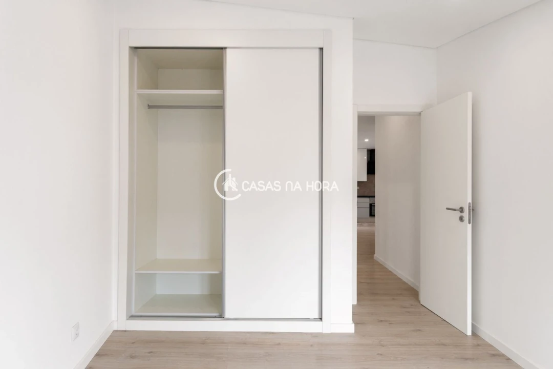 Apartamento T2 para Arrendamento em Oeiras e São Julião da Barra, Paço de Arcos e Caxias Foto 5