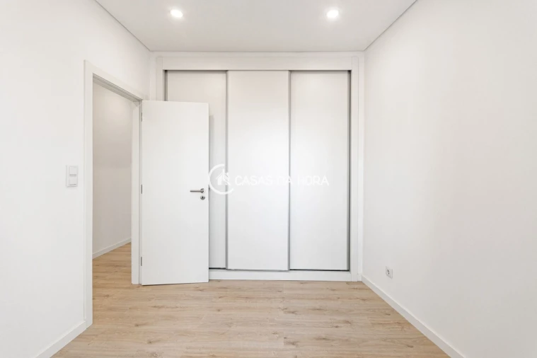 Apartamento T2 para Arrendamento em Oeiras e São Julião da Barra, Paço de Arcos e Caxias Foto 7