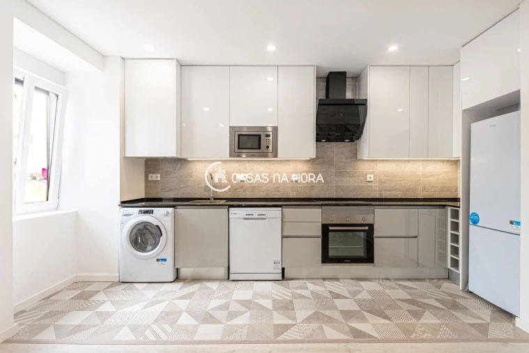 Apartamento T2 para Arrendamento em Oeiras e São Julião da Barra, Paço de Arcos e Caxias Foto 14