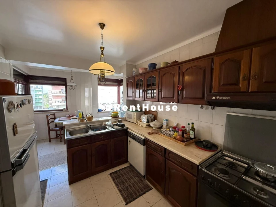 Apartamento T2 para Venda em Buarcos Foto 1