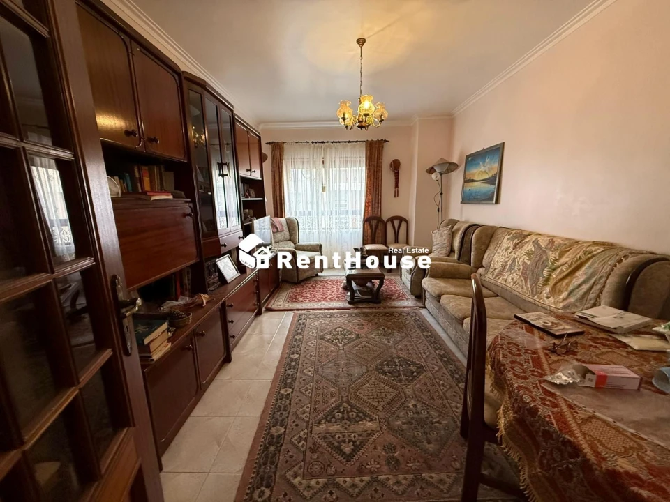 Apartamento T2 para Venda em Buarcos Foto 6