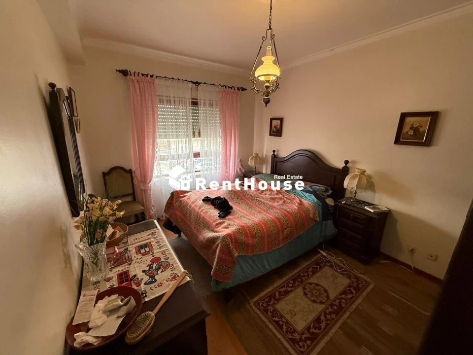 Apartamento T2 para Venda em Buarcos Foto 8