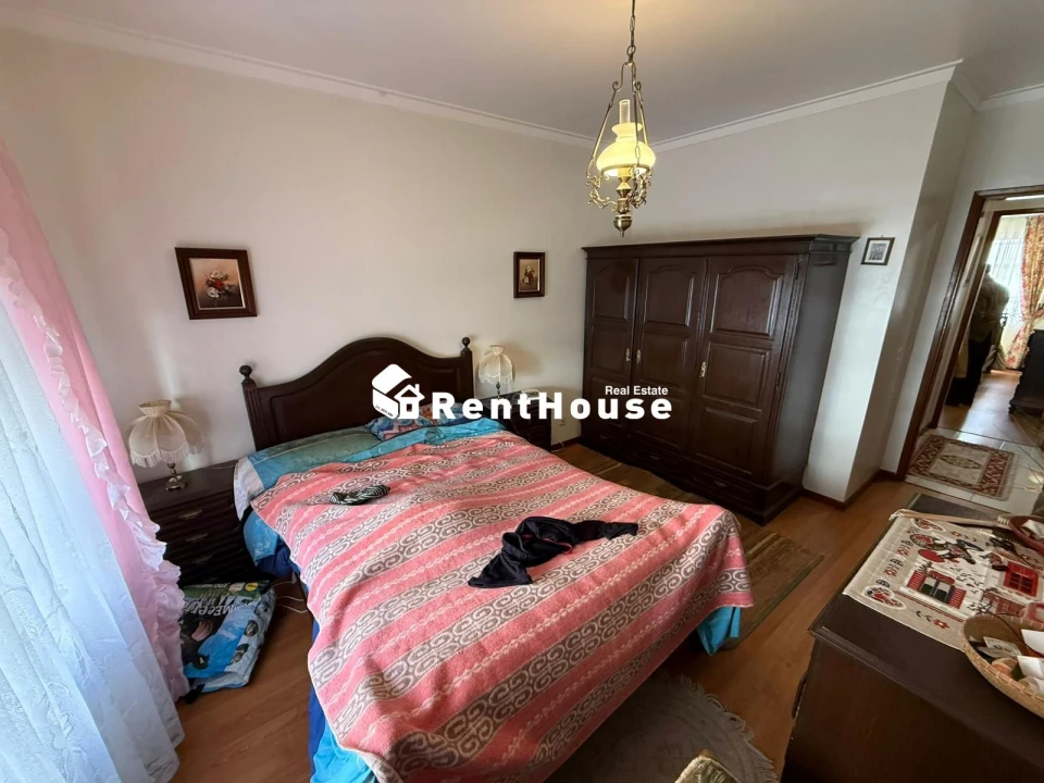 Apartamento T2 para Venda em Buarcos Foto 9