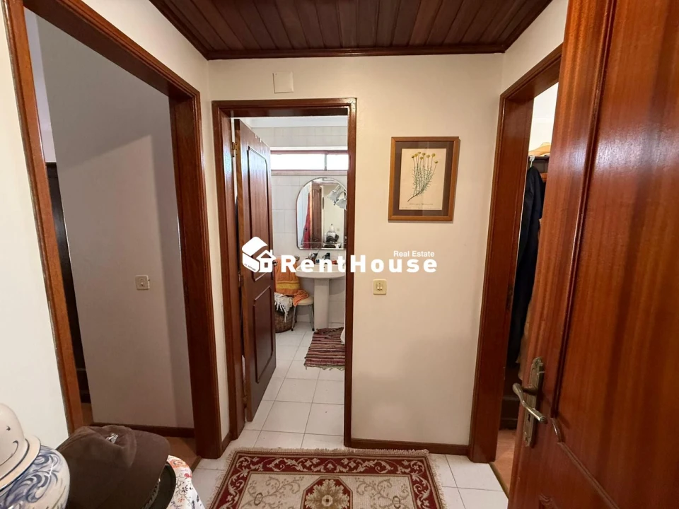 Apartamento T2 para Venda em Buarcos Foto 15