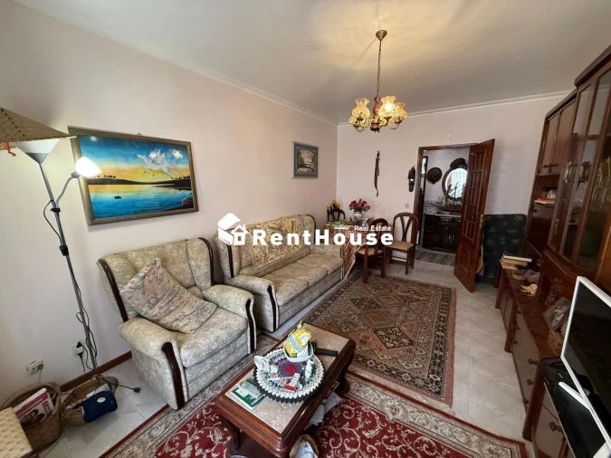 Apartamento T2 para Venda em Buarcos Foto 4